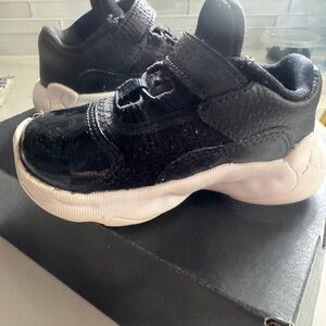 Toddler Jordan 11 comfort low